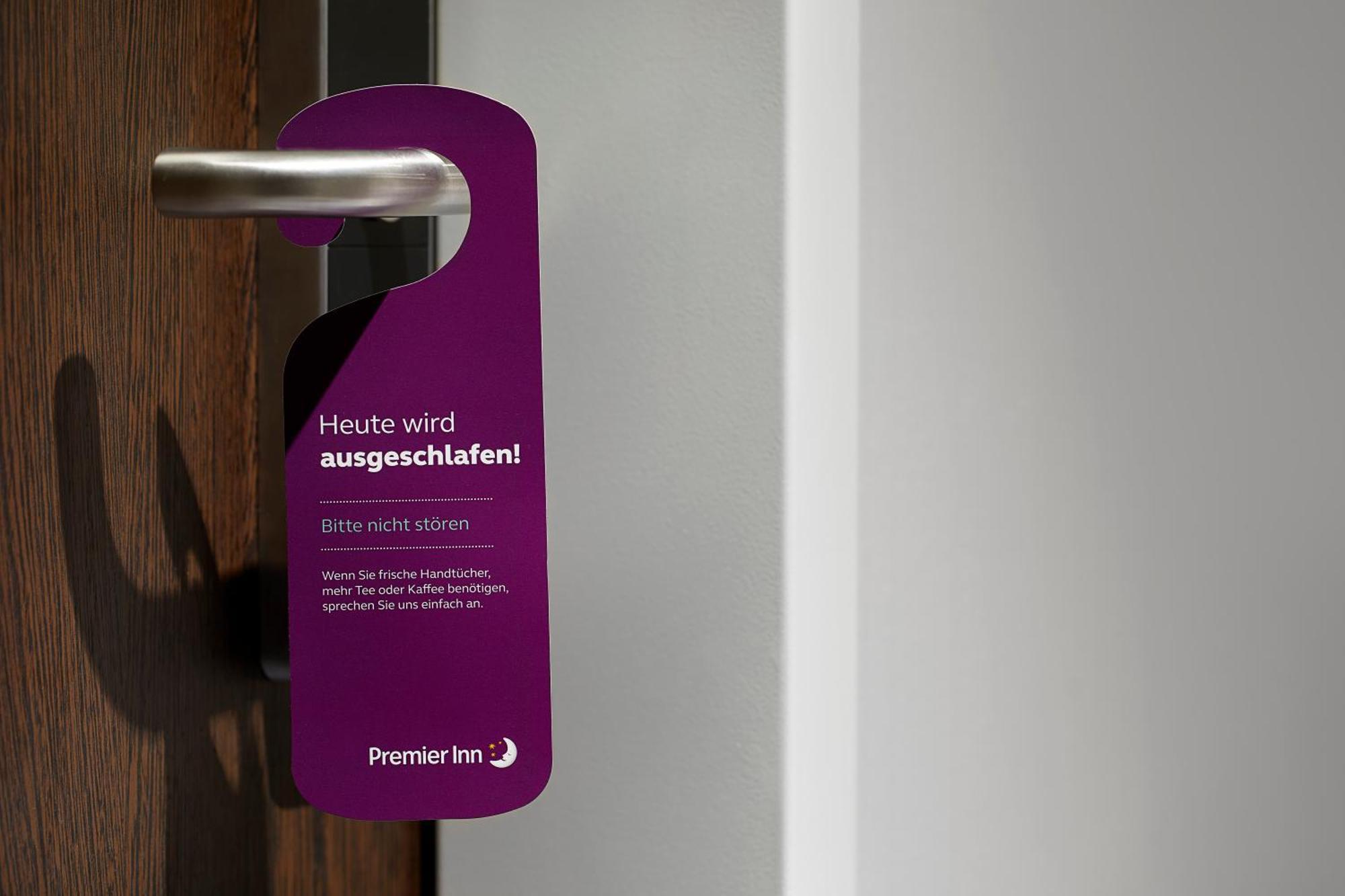 Premier Inn Duesseldorf City Friedrichstadt エクステリア 写真