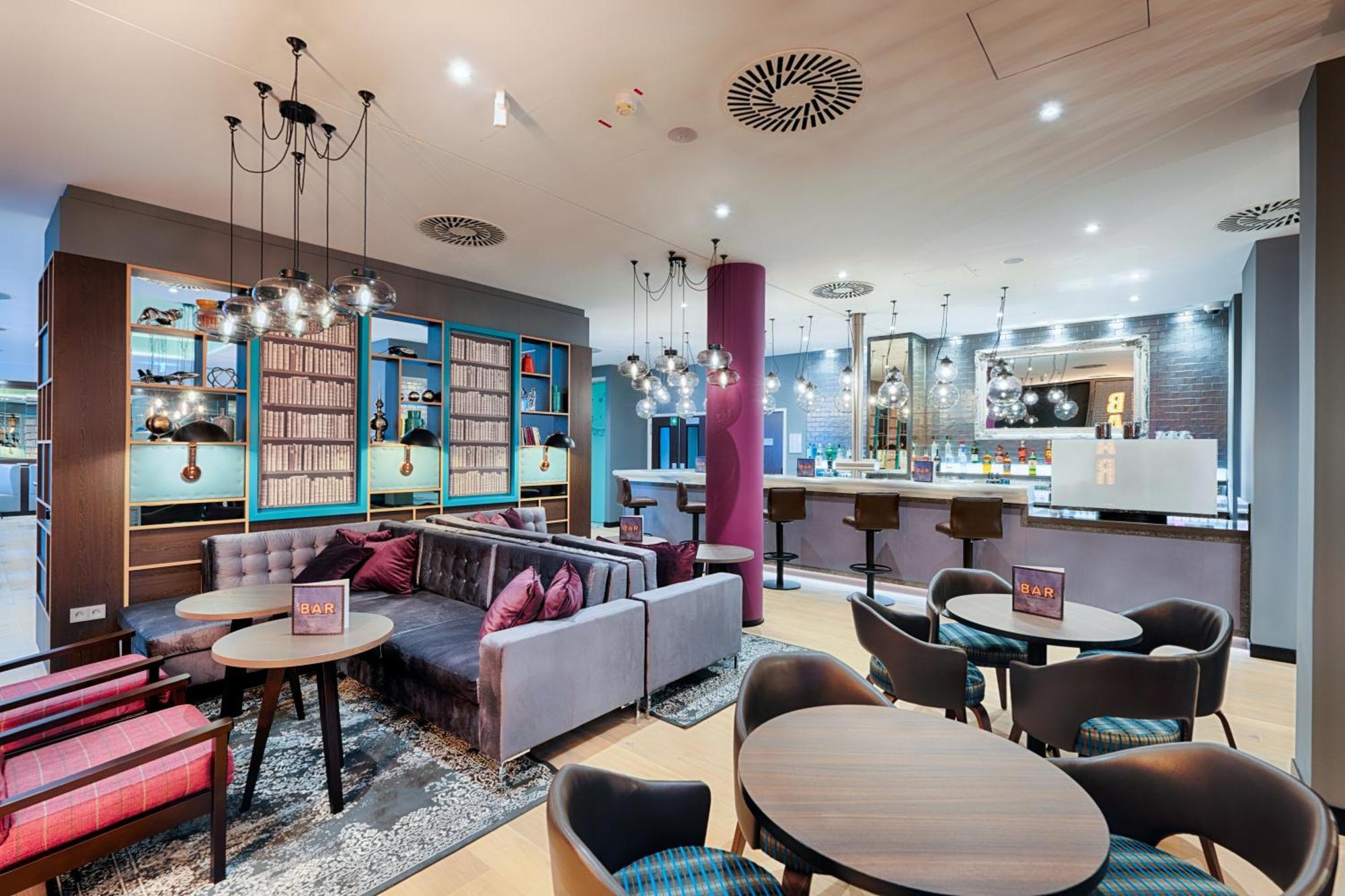 Premier Inn Duesseldorf City Friedrichstadt エクステリア 写真
